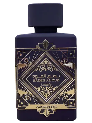 Frasco de Lattafa Bade'e Al Oud Amethyst